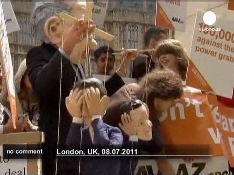 Manifestation Anti-Murdoch à Londres - no comment