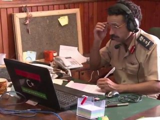 Libya rebels push to cut off defiant Kadhafi