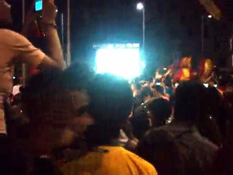 Recuerdo de los  participantes   de  la IX Edición del Programa  de  Jóvenes Líderes Iberoamericanos, Parte II - España Campeona del  Mundo  "Líderes 2010"Celebración del Gol de España en la  Final de la Copa del Mundo Sudáfrica 2010