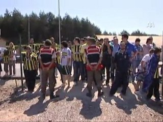 Fenerbahçe taraftarından destek