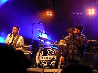 concert soldat Louis à VOLGRE 89 le 9-07-11 / pavillon noir