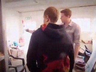 Sebastian Vettel takes Top Gear challenge (not full, just one part)