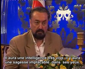 On peut voir une intelligence extraordinaire dans les yeux du Prophète Jésus (psl) Il n'y a pas de manque d'attention chez  les prophètes