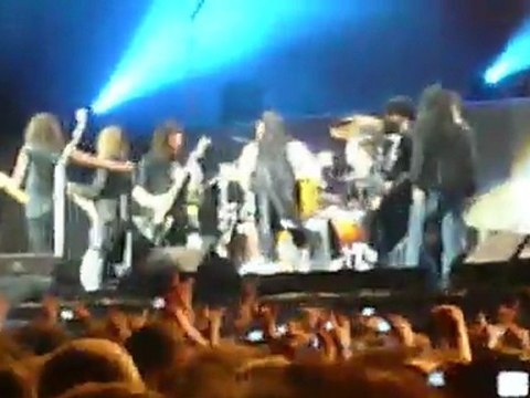 METALLICA BIG 4 SONISPHERE AMNEVILLE INTRO PAR JAMES