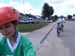 gocanada 20110710 NeighbourhoodBiking