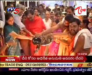 Family Members,TRS Party Leaders Not attended the KCR's Yagnam ! ?