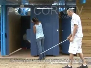 Caméra Cachée : Aveugle ! (Mad Boys)