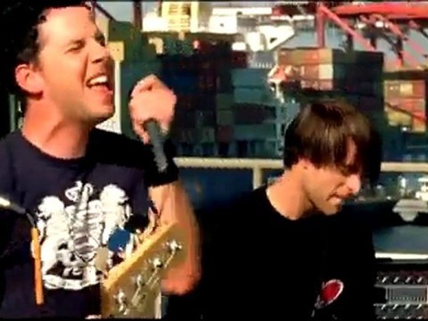 Simple Plan - Welcome To My Life