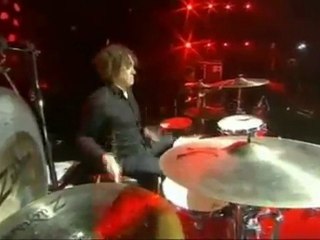 Kasabian - Fire (Isle of wight festival 2011)