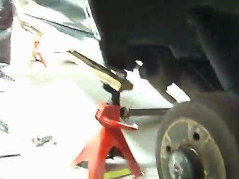 Clio 1.1L sans silencieux arrière