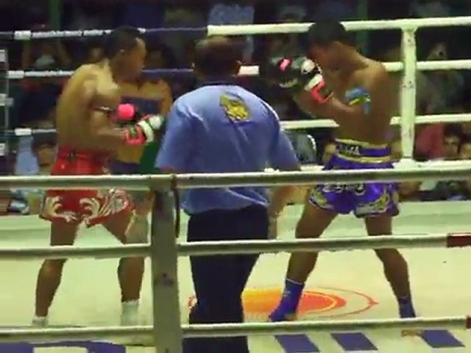 Saenchai Sinbimuaythai Vs Kongsak - 7th july 2011 - Rajadamnen stadium