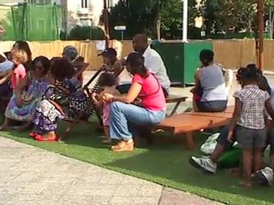 Vincennes : WAOUH, L’été dans les airs sur l'esplanade de l'hôtel de ville avec l'UCPA du 5 juillet 2011 au 23 juillet 2011