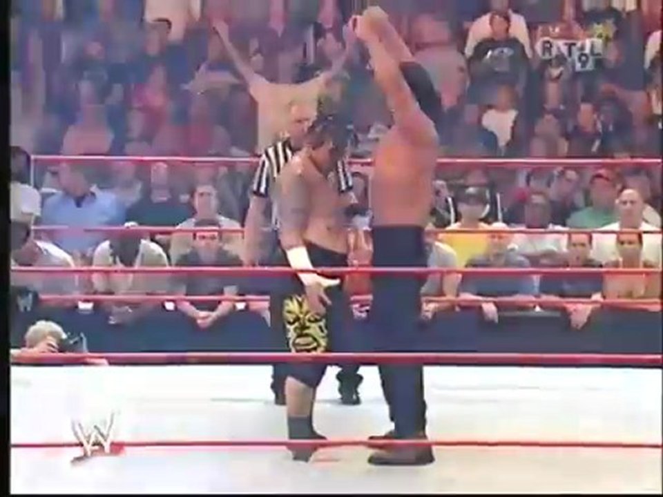 Catch john cena vs graed khali vs umaga [Francais]