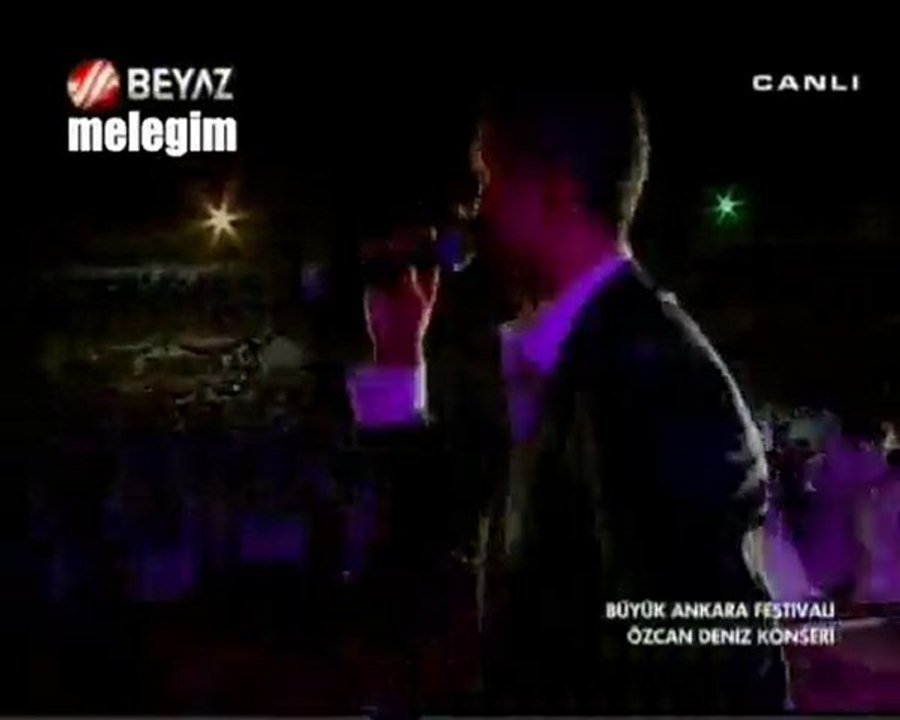Özcan Deniz-Yekte-4.Büyük Ankara Festivali-(10.07.2011)