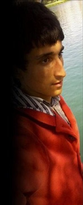 Onur Kaya -  İsterim 'Ben Ölünce O Çok Ağlasın;