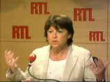 Martine Aubry, première secrétaire du Parti socialiste, candidate à la primaire de son parti, invitée de RTL (12 juillet 2011)