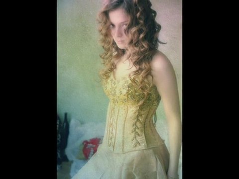 metres eyledim düşlerimi ( şiir seyide cinaloğlu doyran-yorumlayan çimlerin melodisi)