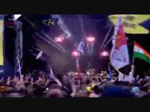 Foo Fighters - Breakout - T In The Park 2011