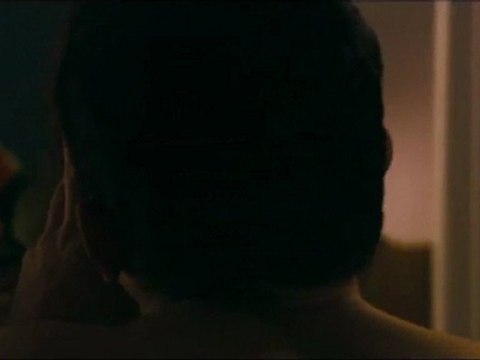 Extrait 2 du film Elle ne pleure pas, elle chante