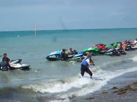 Départ 4 eme manche championnat Normandie 2011 @ Agon coutainville (50)