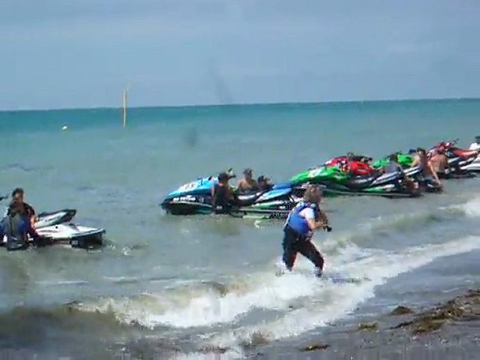 Départ 4 eme manche championnat Normandie 2011 @ Agon coutainville (50)