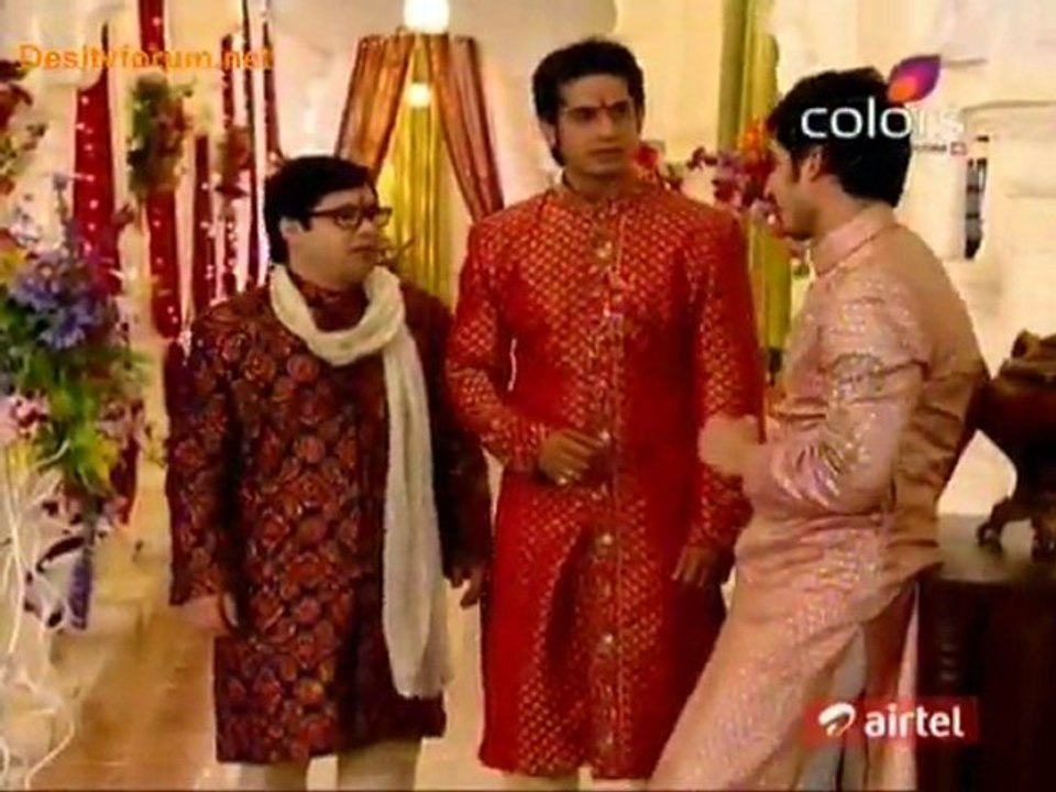 Hamari Saas Leela - 12th July 2011 Watch Video Online - Pt2