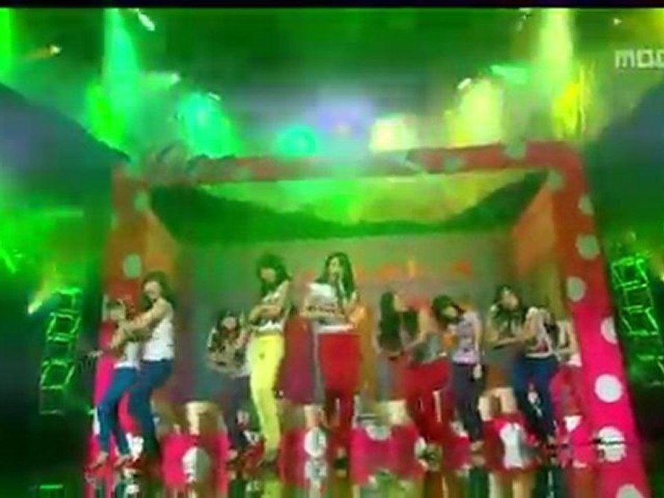 SNSD - Gee  090110