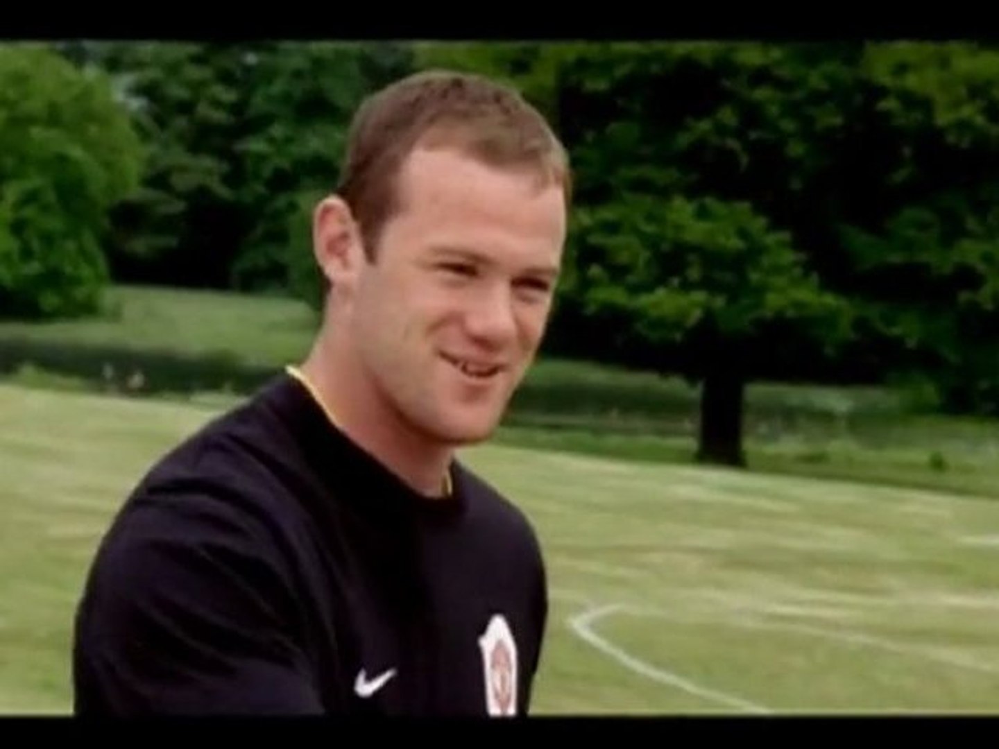 Wayne Rooney vs. Dirty Sanchez / Nike ad. - Vidéo Dailymotion