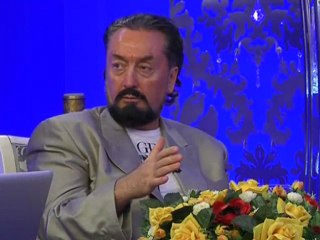 Her dönemde, Müslümanların bir lideri olmuştur.