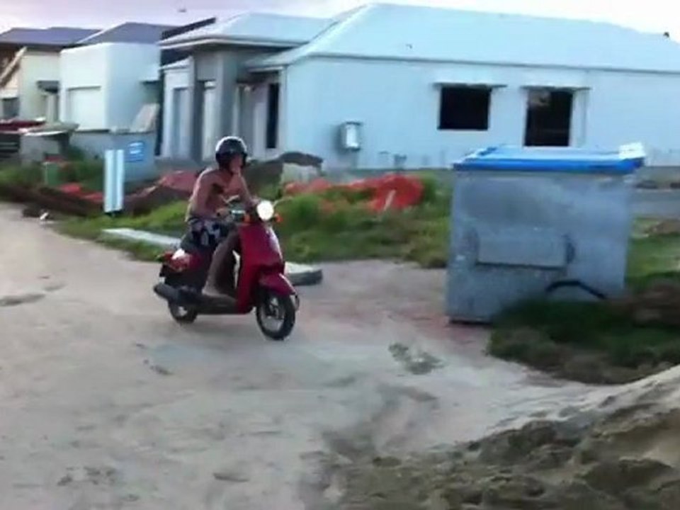 Motor Scooter Faceplant Fail