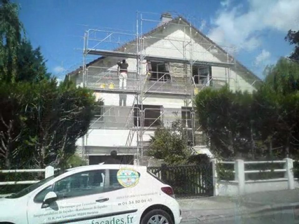 Système d'anti-fissures fait à Herblay et réalisé par l'entreprise INTER-FACADES