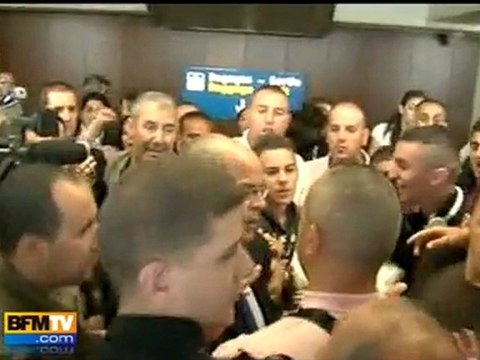 Air Algérie : des milliers de passagers bloqués