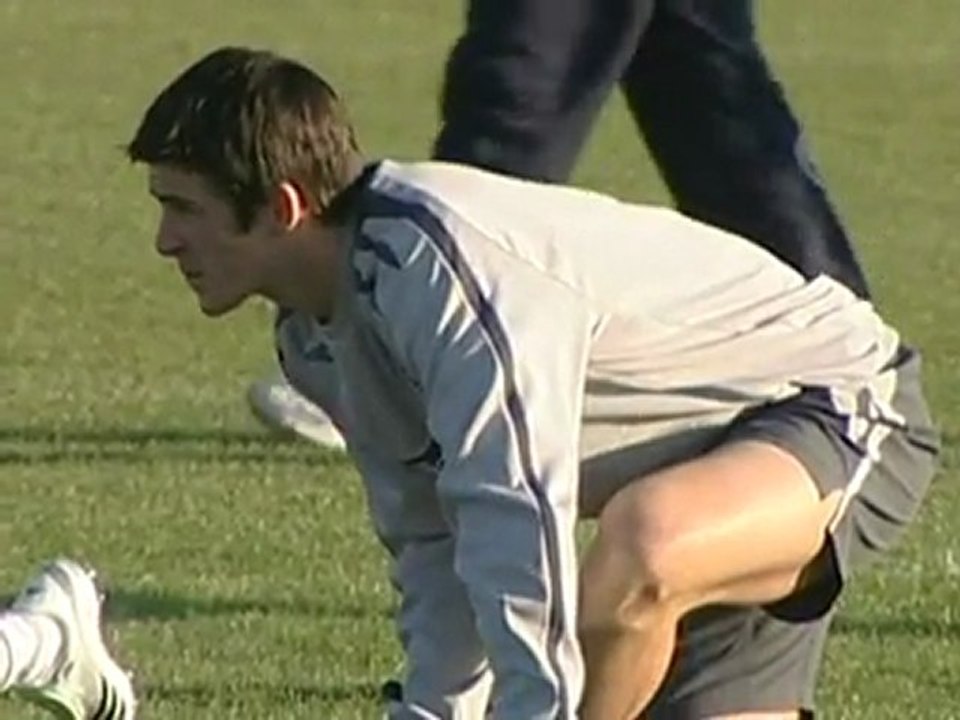 US refuses Joey Barton entry