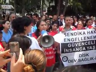 Dev Sağlık İş-Taksim İlkyardım işten atılma basın açıklaması