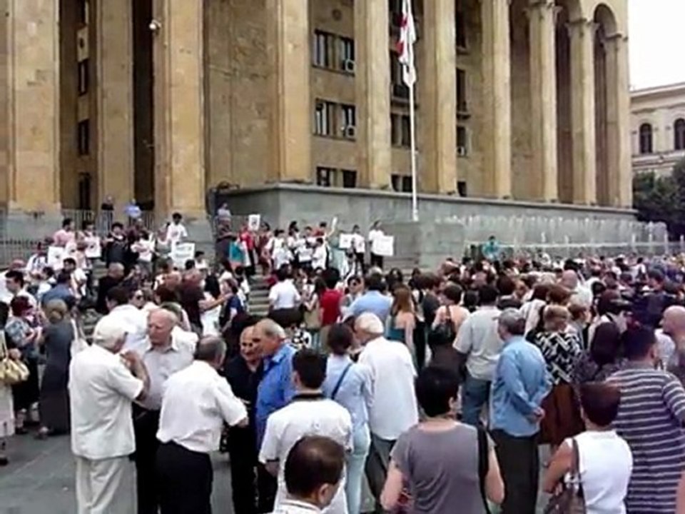 Géorgie: manifestation pour la liberté d'expression à Tbilissi