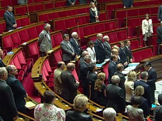 Fillon : hommage à l'Assemblée aux soldats tués en Afghanistan