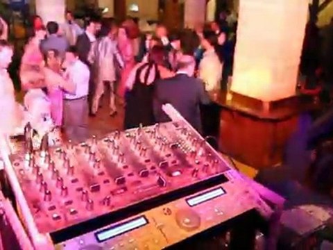 Dj animador ,musica para bodas, castlejerez.com,en jerez,cadiz,el puerto,chiclana,san fernando,rota,chipiona,costa ballena,sanlucar,puerto real,