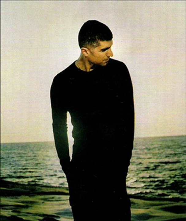 Özcan Deniz-Sevdanın Rengi