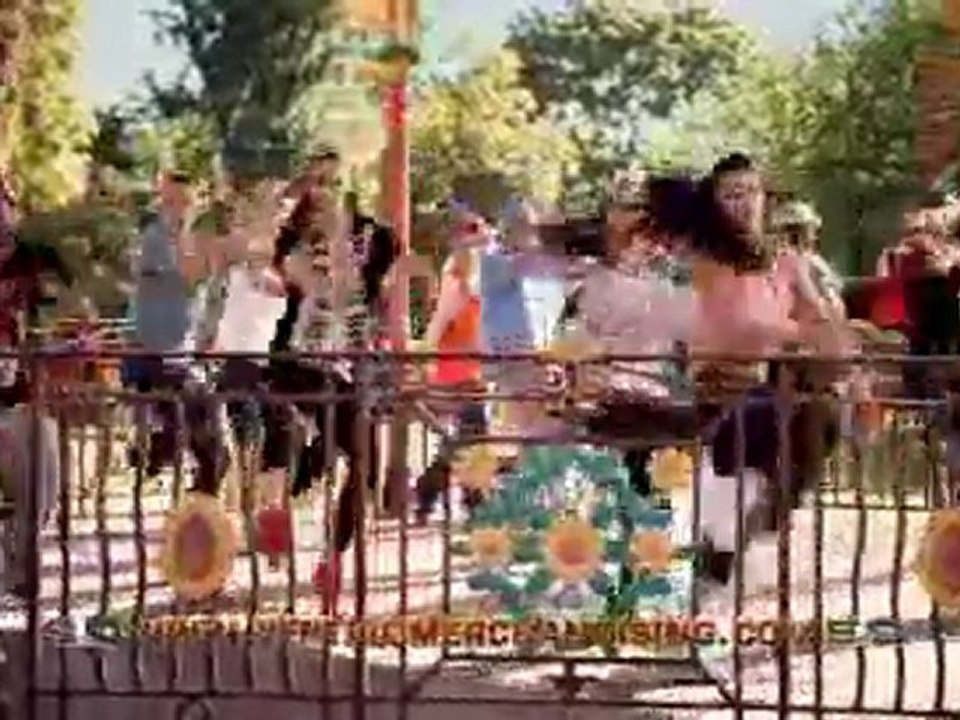 STREETDANCE CLOTHING