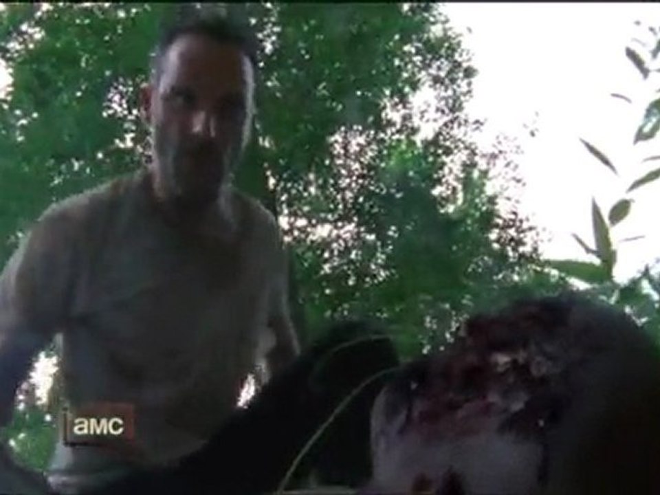 The Walking Dead (Season 2 Sneak Peek)