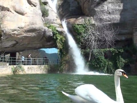 SANT MIQUEL DEL FAI LA SINFONIA DE L'AIGUA