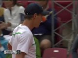 Berdych eases into last eight