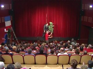 Les préparatifs de l'inauguration plutôt bancales....