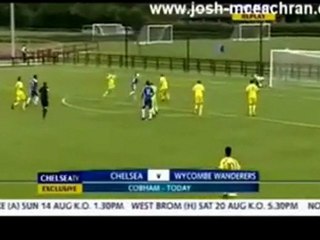 Benayoun'dan fantastik ötesi gol!