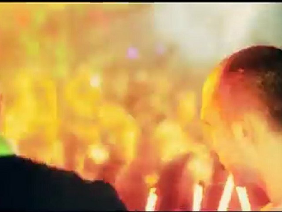 Kalwi   Remi - Kiss - Hot - HQ