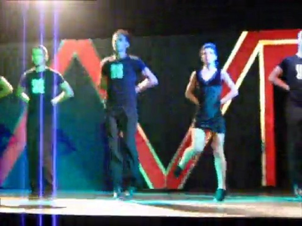 DANSE CELTIQUE (1ERE PARTIE) LE 25 JUIN 2011