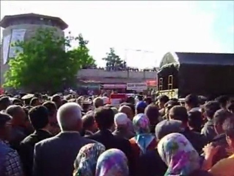 şeyıt  oldum anam