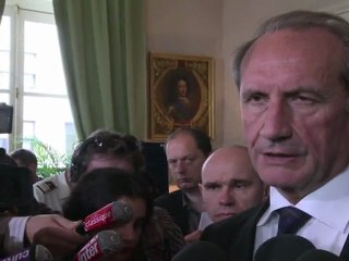 Afghanistan: "l'objectif est de passer le relais à la police"