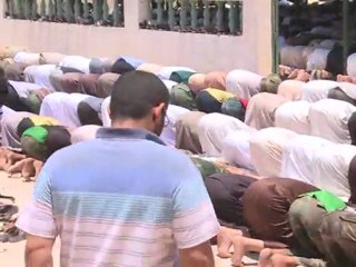 Libyan rebels in Zintan bury their dead