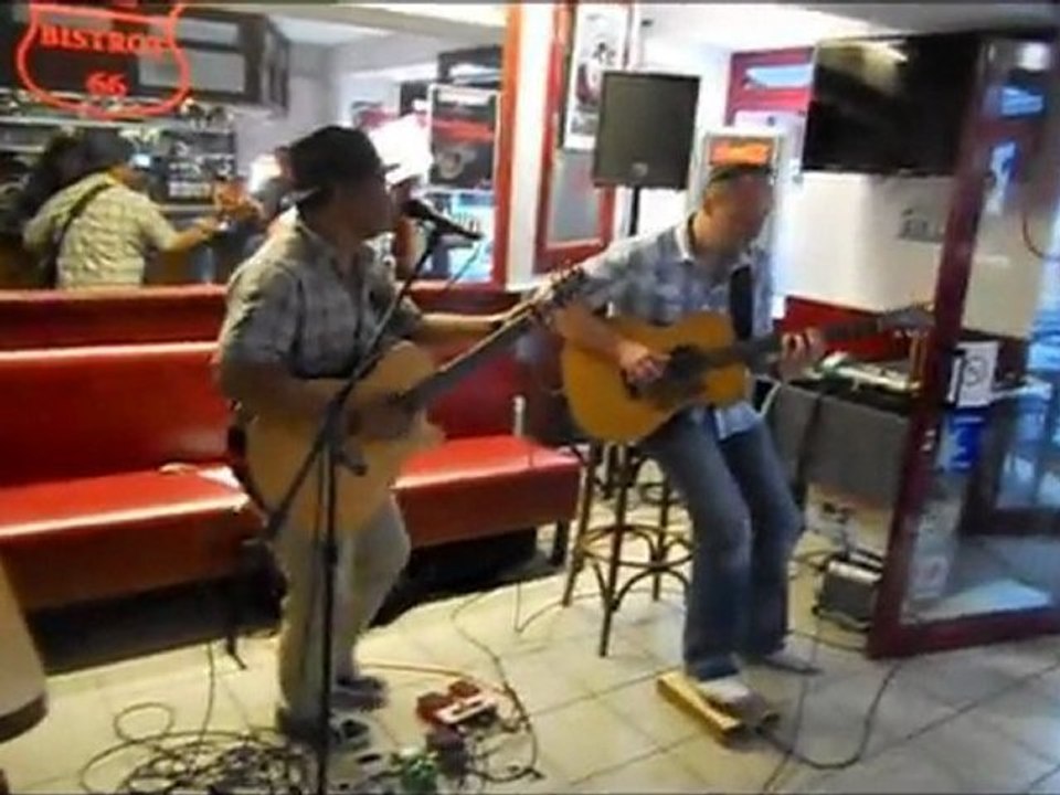 Bob Dylan - All Along The Watchtower